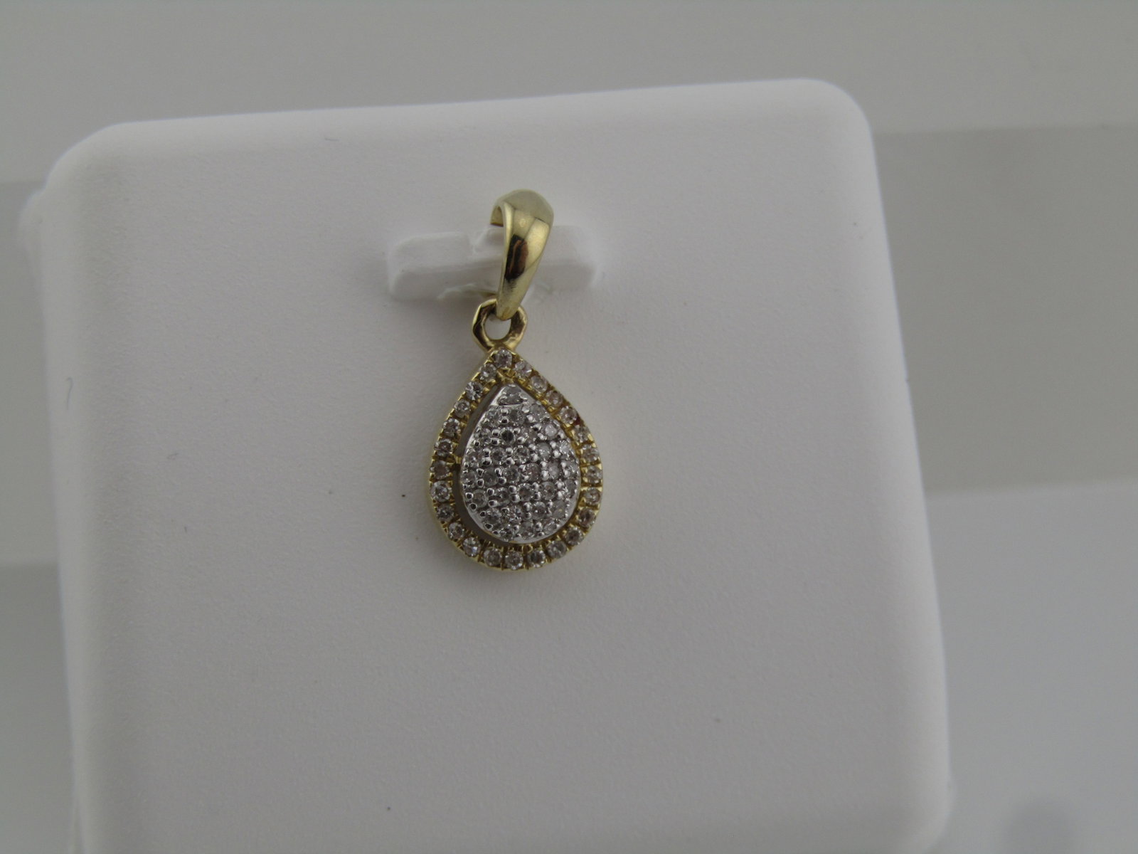 10kt Natural Diamond Pear Shaped Pendant, 1/8 CTW - 2