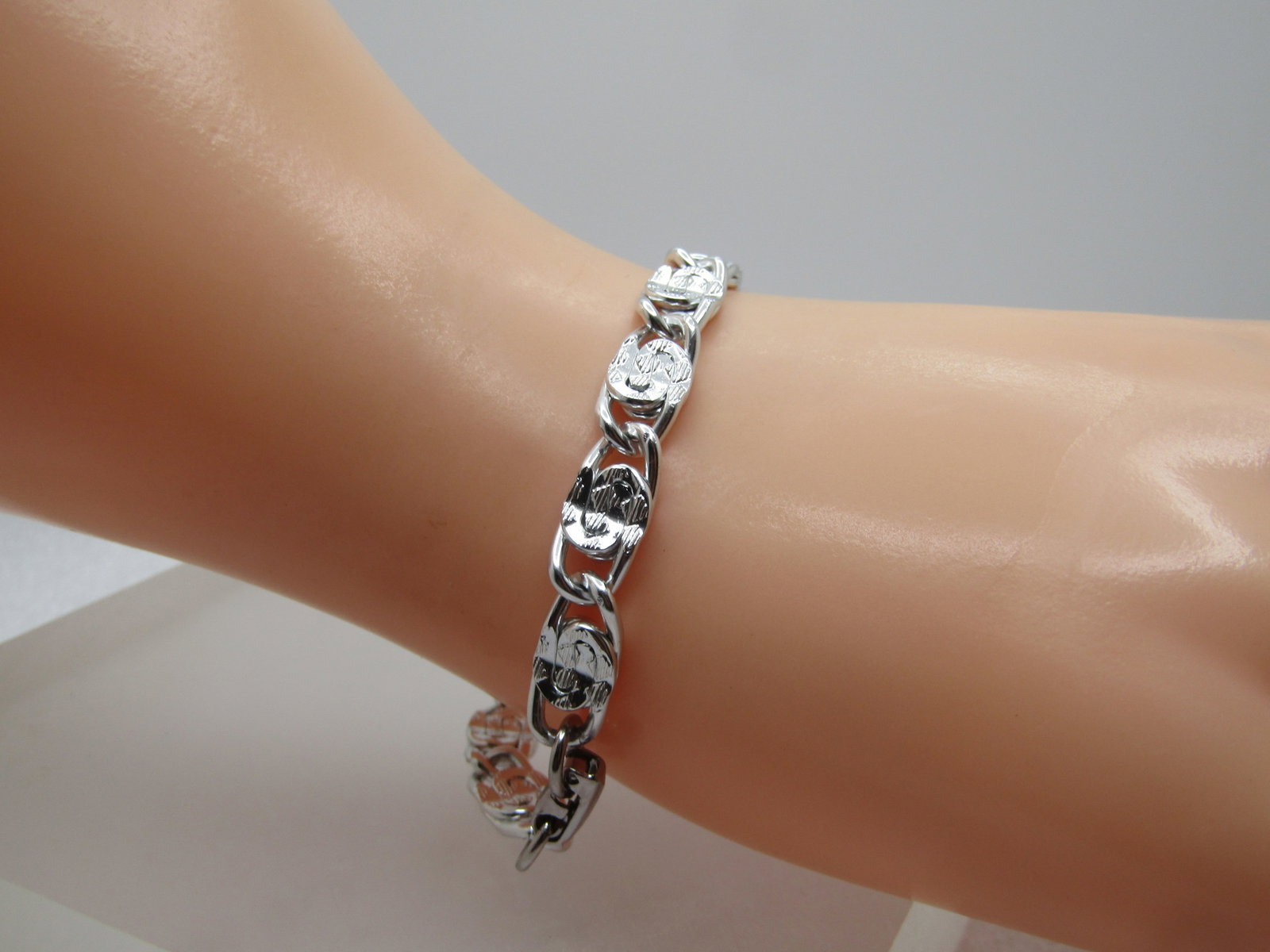 Vintage Bent Link Bracelet, 7", 1970's, Sarah Coventry - 4