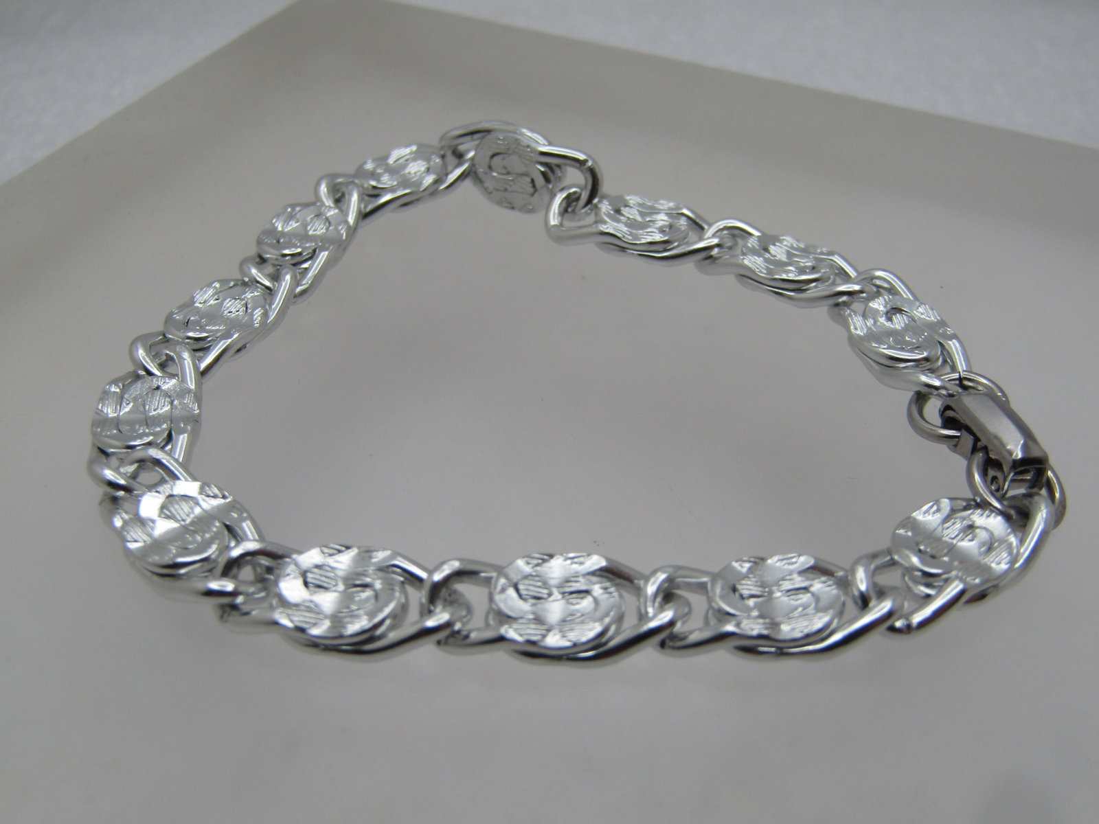 Vintage Bent Link Bracelet, 7", 1970's, Sarah Coventry - 5
