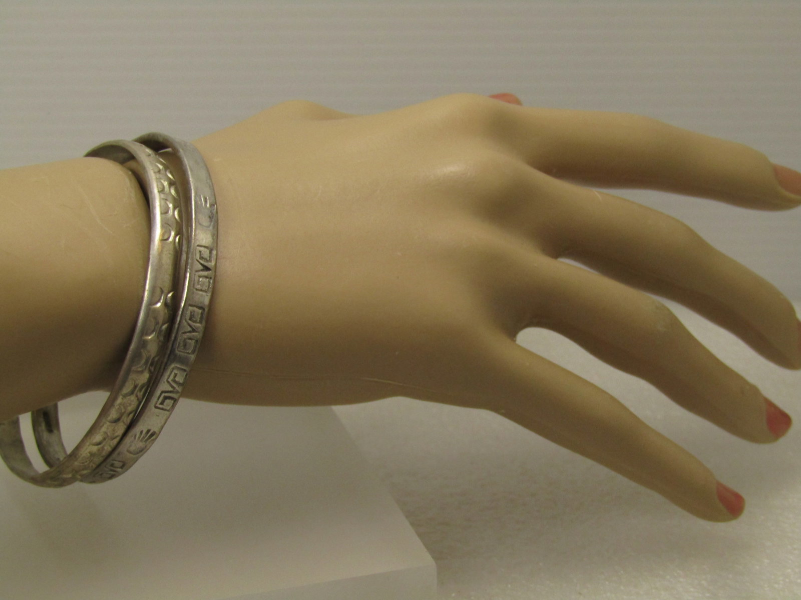 Vintage Pair Silver Plated Stacked Bangle Bracelets, 8", 1980's - 5