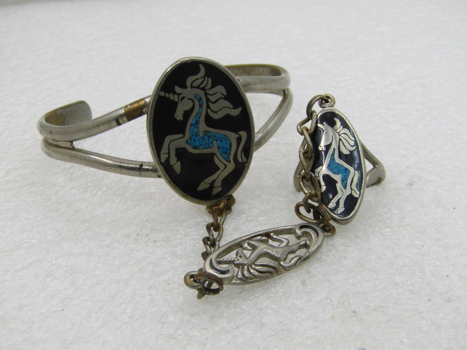 Vintage Inlaid Unicorn Bracelet/Ring Biker Set - Chain Connects Ring/Bracelet, 1980's NL - 3