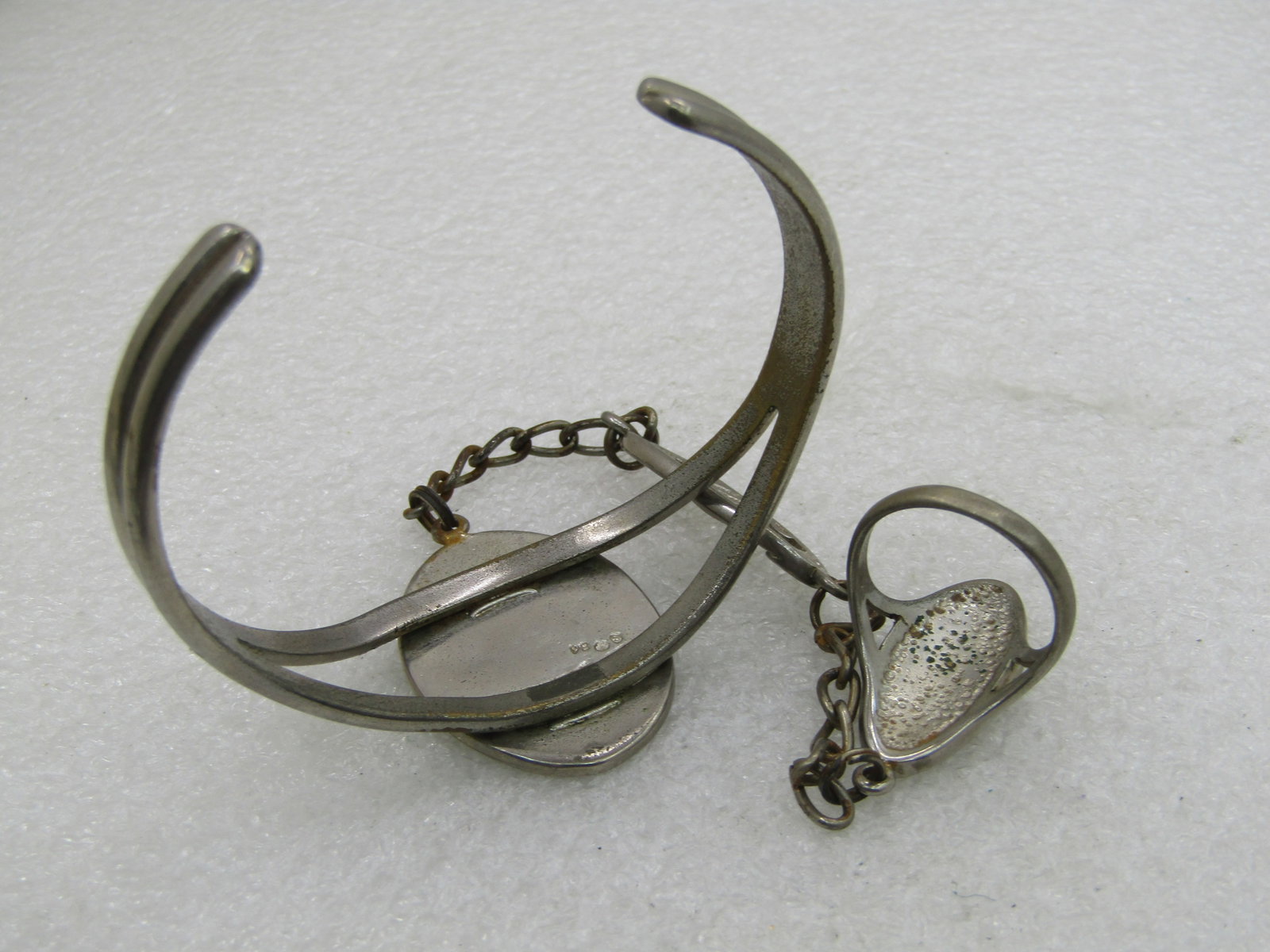 Vintage Inlaid Unicorn Bracelet/Ring Biker Set - Chain Connects Ring/Bracelet, 1980's NL - 5