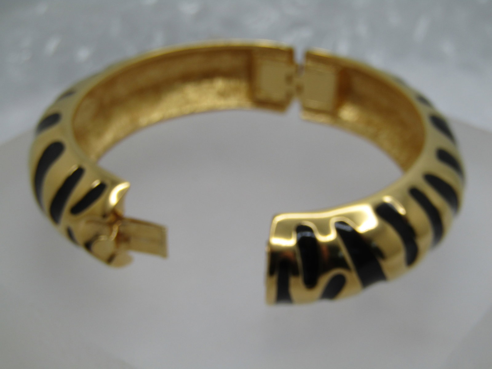 Vintage Joan Rivers Tiger Striped Bracelet, Hinged Bangle, 6.75" - 1990's - 2000's - 6