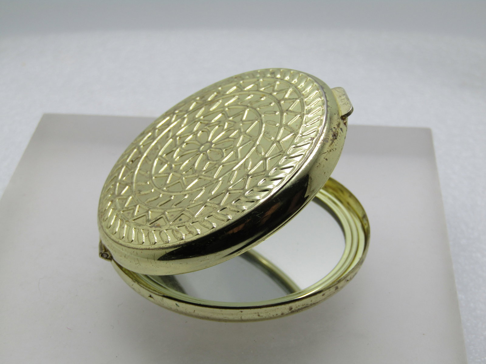 Vintage Hinged Compact Mirror, 2.25", 1960's-1970's (1 of 5)