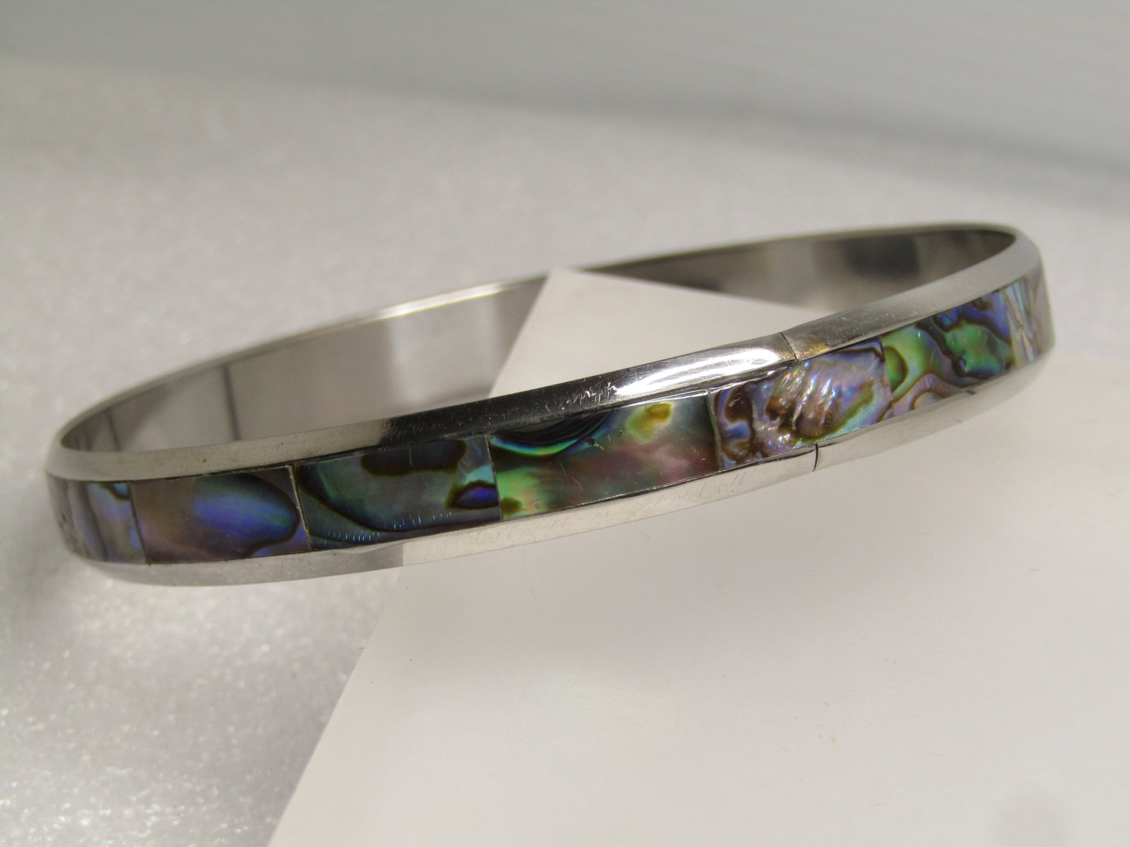 Vintage Abalone Bangle Bracelet 8.75", Unisex, 1980's-1990's - 4