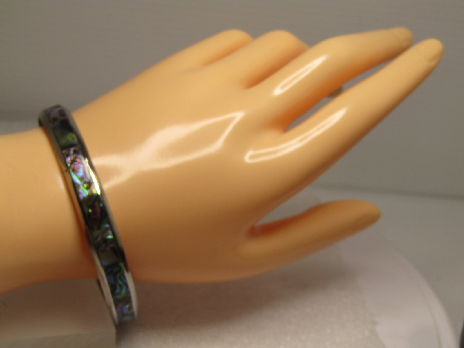 Vintage Abalone Bangle Bracelet 8.75", Unisex, 1980's-1990's - 6