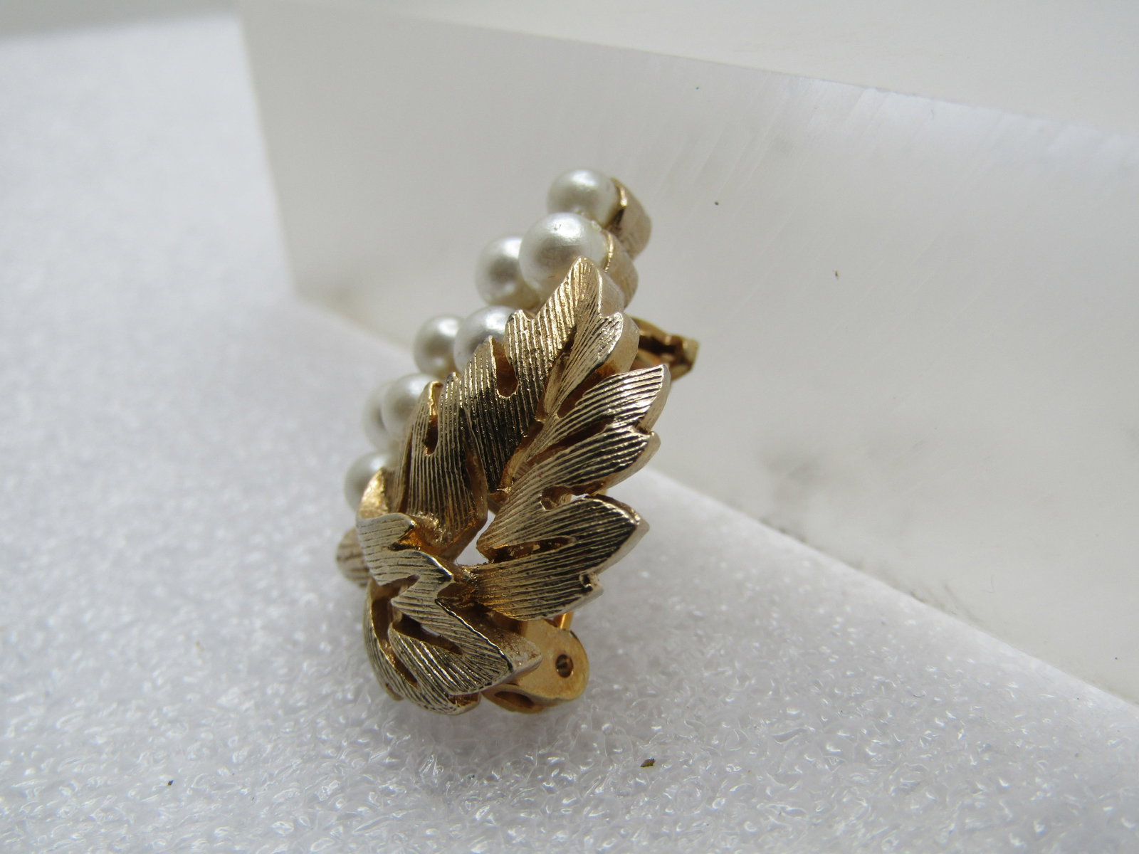 Vintage 10kt 6mm Pearl Earrings, Pierced Studs, Signed, 1960's-1980's - 2