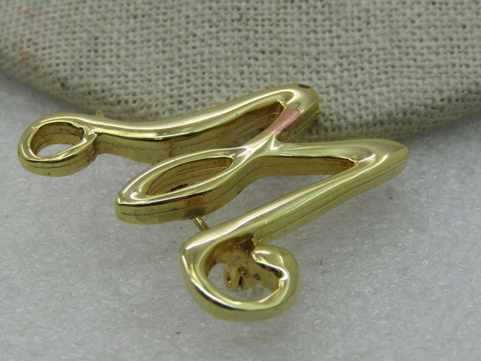 Vintage Initial W Brooch, 1.25" Tall - 3