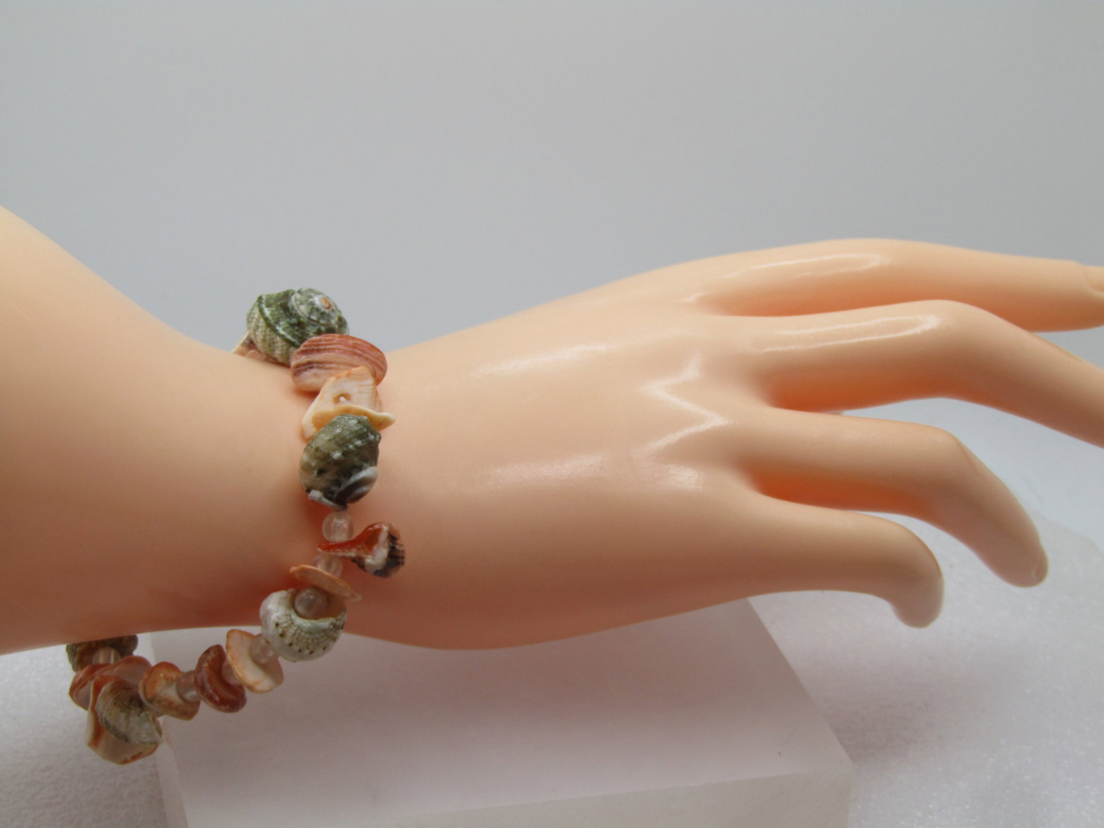 Vintage Shell & Clear Bead Stretch Bracelet, 1970's-1980's - 5
