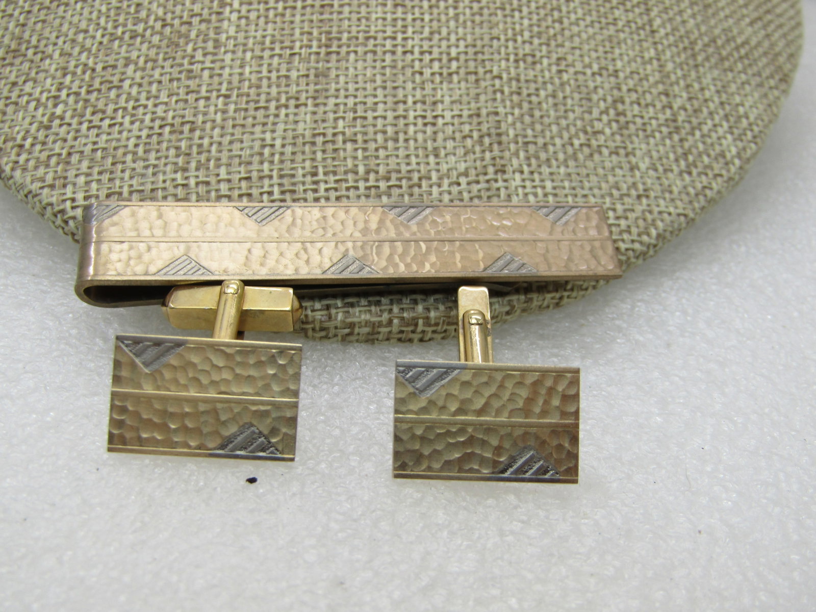 Vintage Swank 10kt G.F. Cufflinks & Tie Bar Set, Two-Tone (1 of 6)
