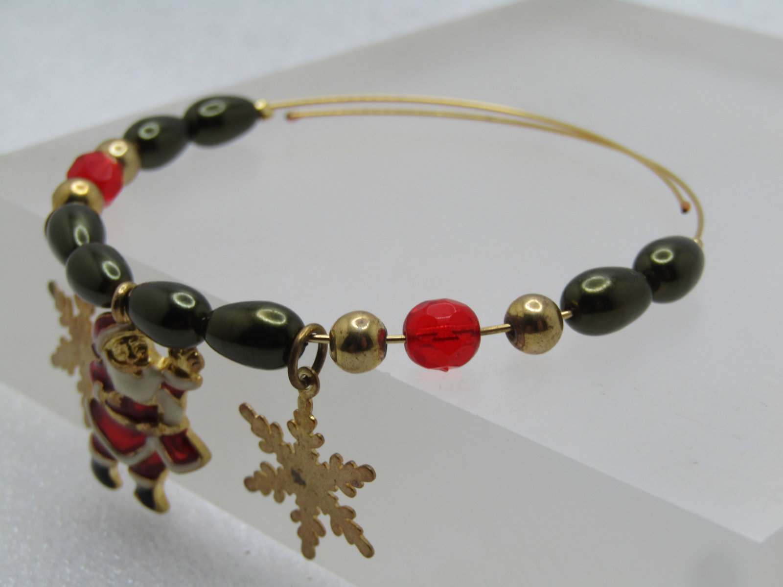Vintage Coiled Christmas Charm Bracelet, Adjusts to Wrist, 1990's-2000's - 3