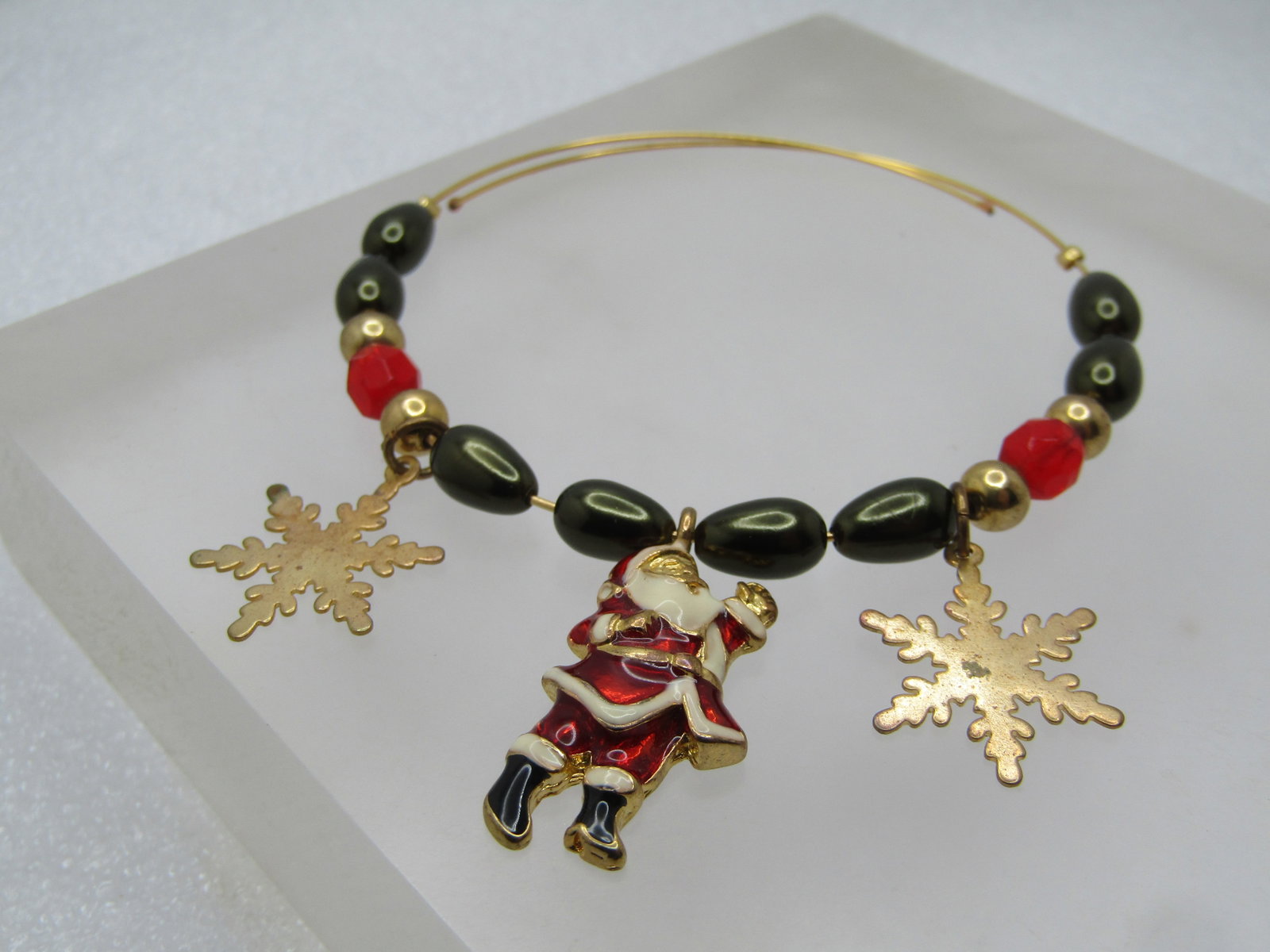 Vintage Coiled Christmas Charm Bracelet, Adjusts to Wrist, 1990's-2000's - 4
