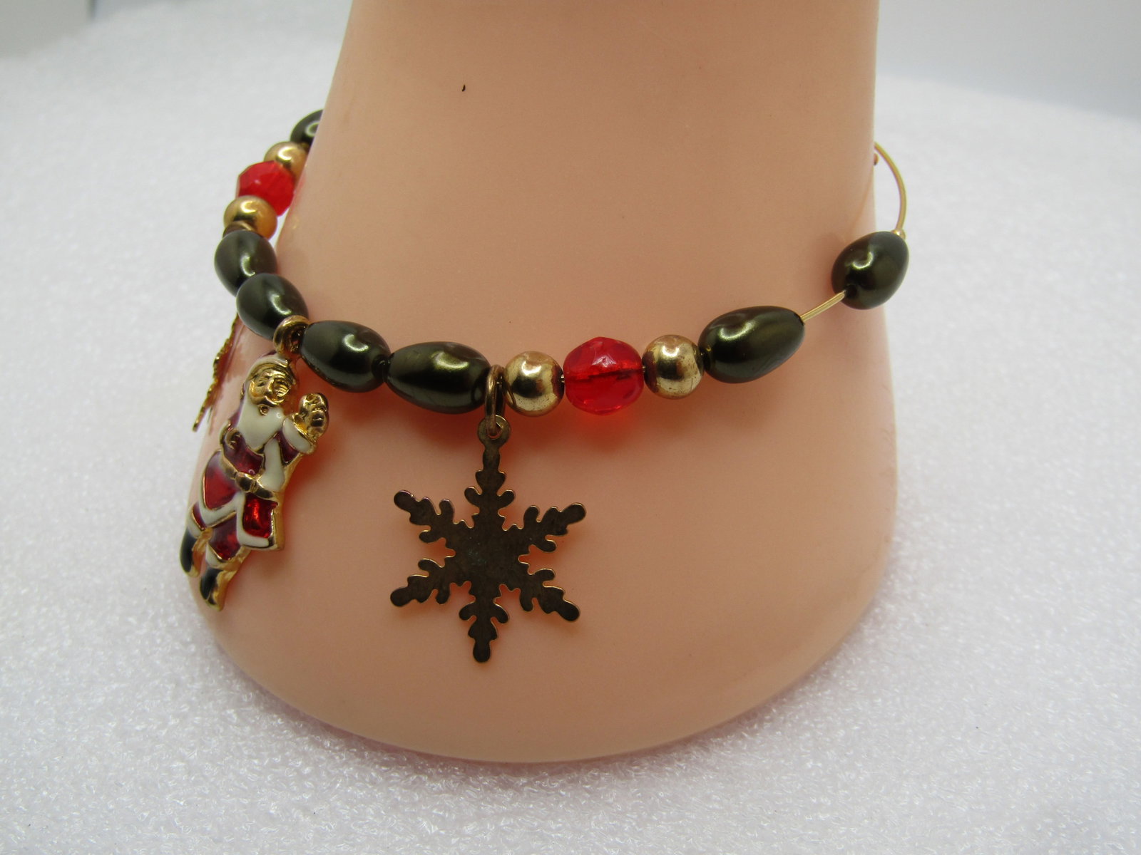 Vintage Coiled Christmas Charm Bracelet, Adjusts to Wrist, 1990's-2000's - 6
