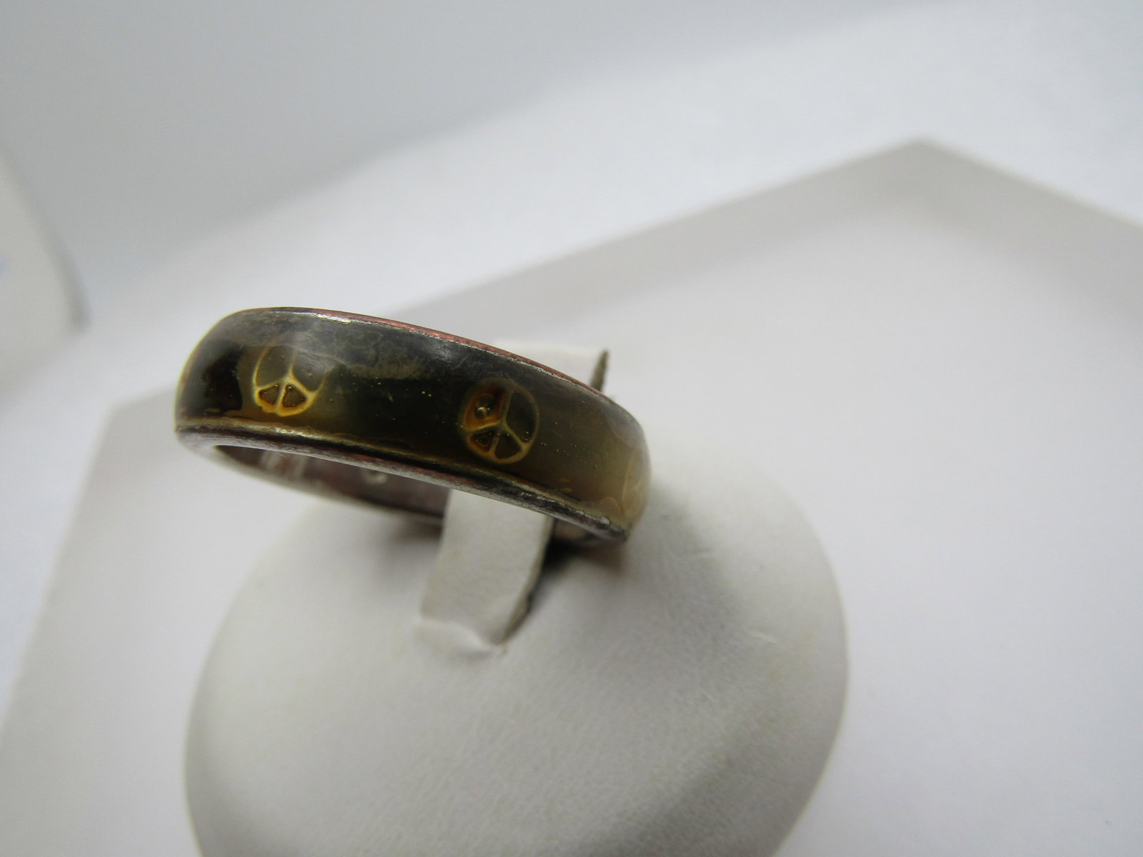 Vintage Enameled Peace Sign Ring, Sz. 9, Unisex, 1970's-1980's - 2