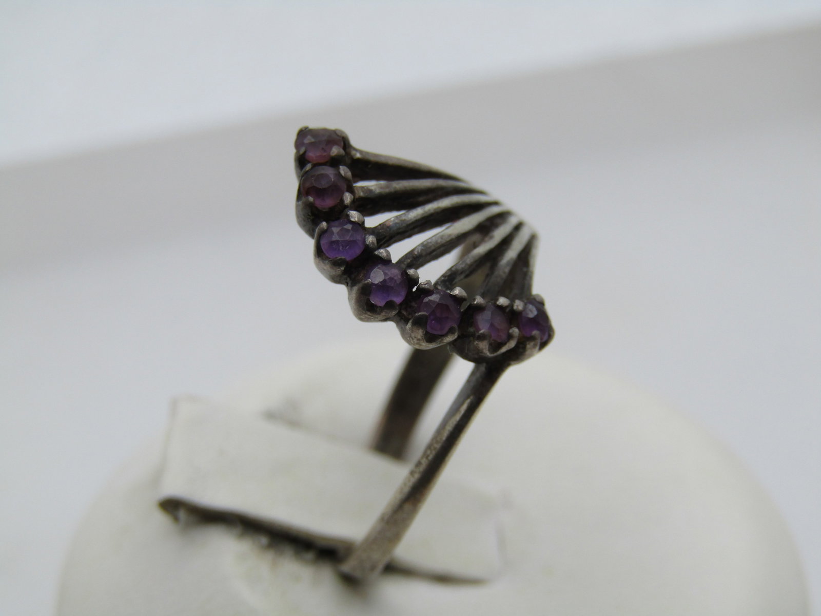 Vintage Sterling Amethyst Fanned Ring, Sz. 7, 1970's-1980's - 2
