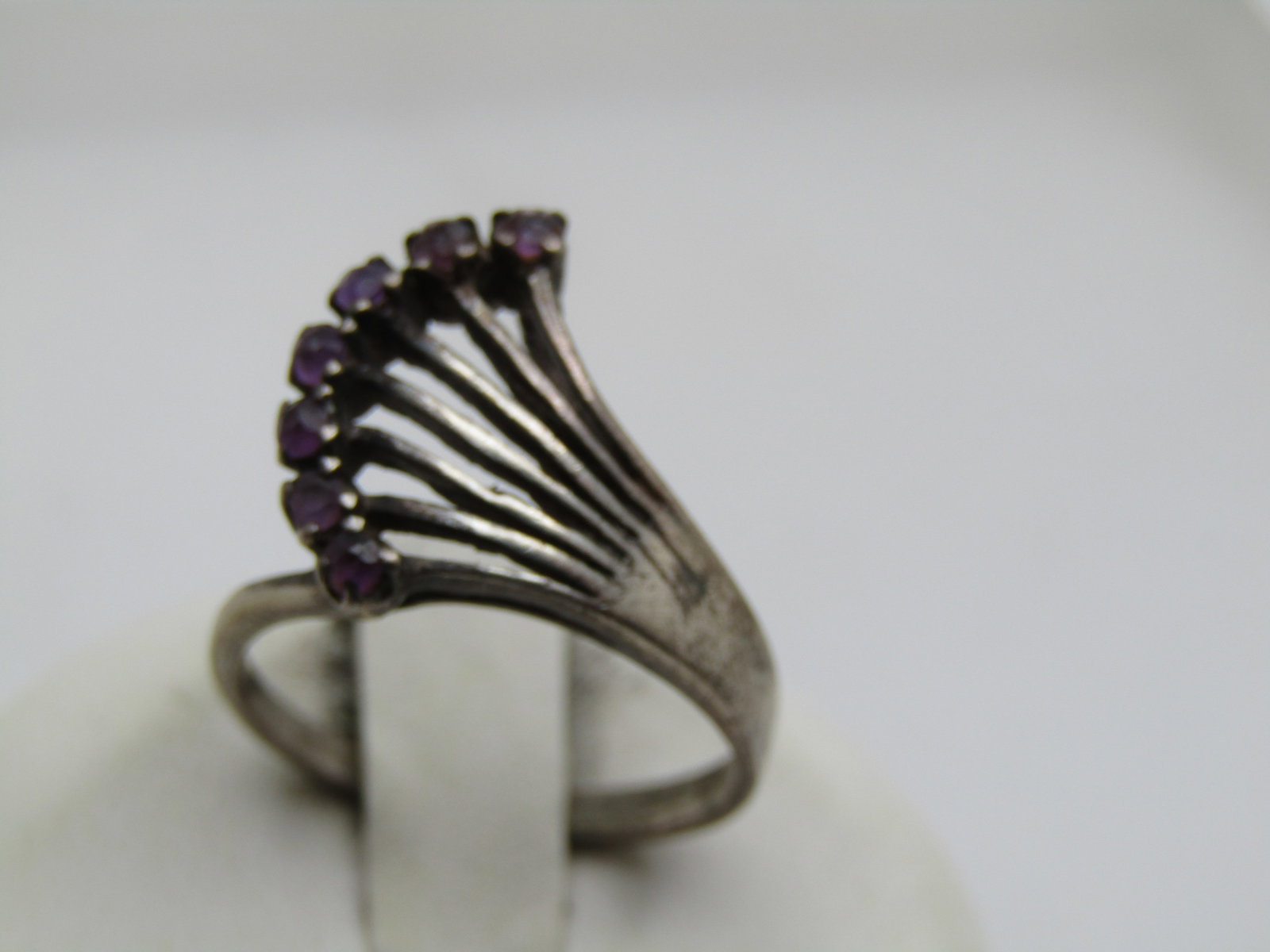 Vintage Sterling Amethyst Fanned Ring, Sz. 7, 1970's-1980's - 3