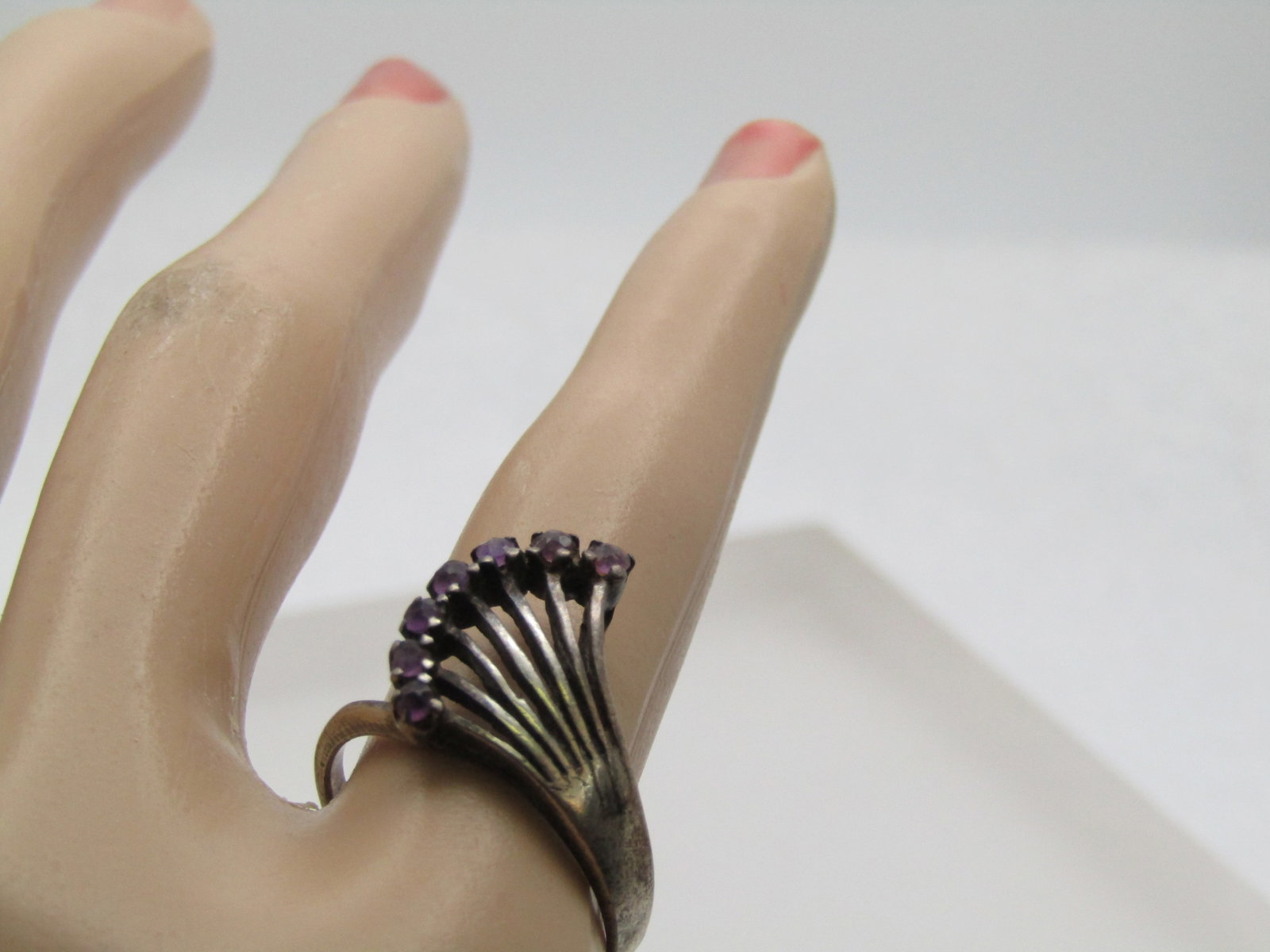 Vintage Sterling Amethyst Fanned Ring, Sz. 7, 1970's-1980's - 6
