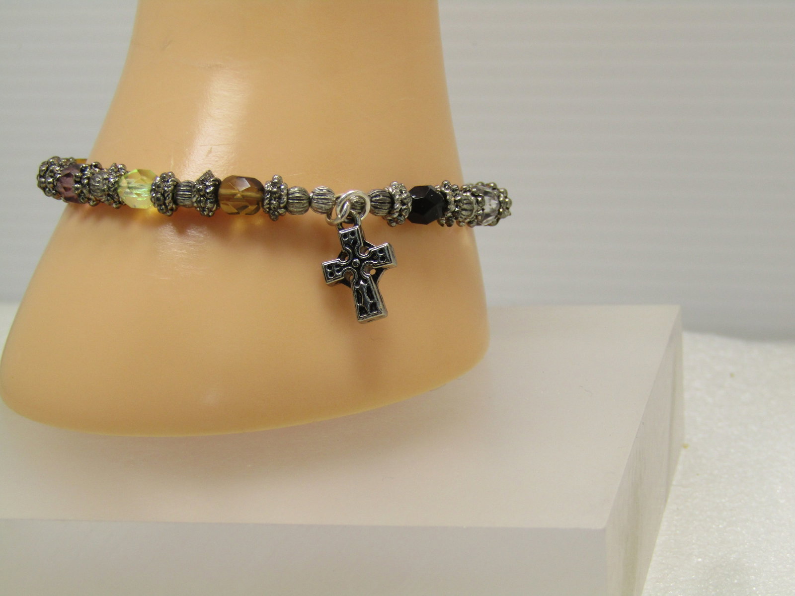 Vintage Glass Beaded Silver Tone Bracelet with Cross Charm, 8", Toggle Clasp, 1990's - 5