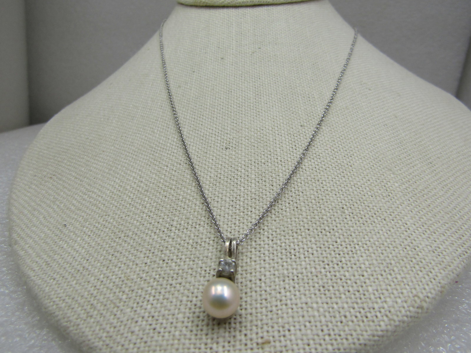Vintage Sterling Avon Cultured Pearl Rhinestone Necklace, 18" - 4