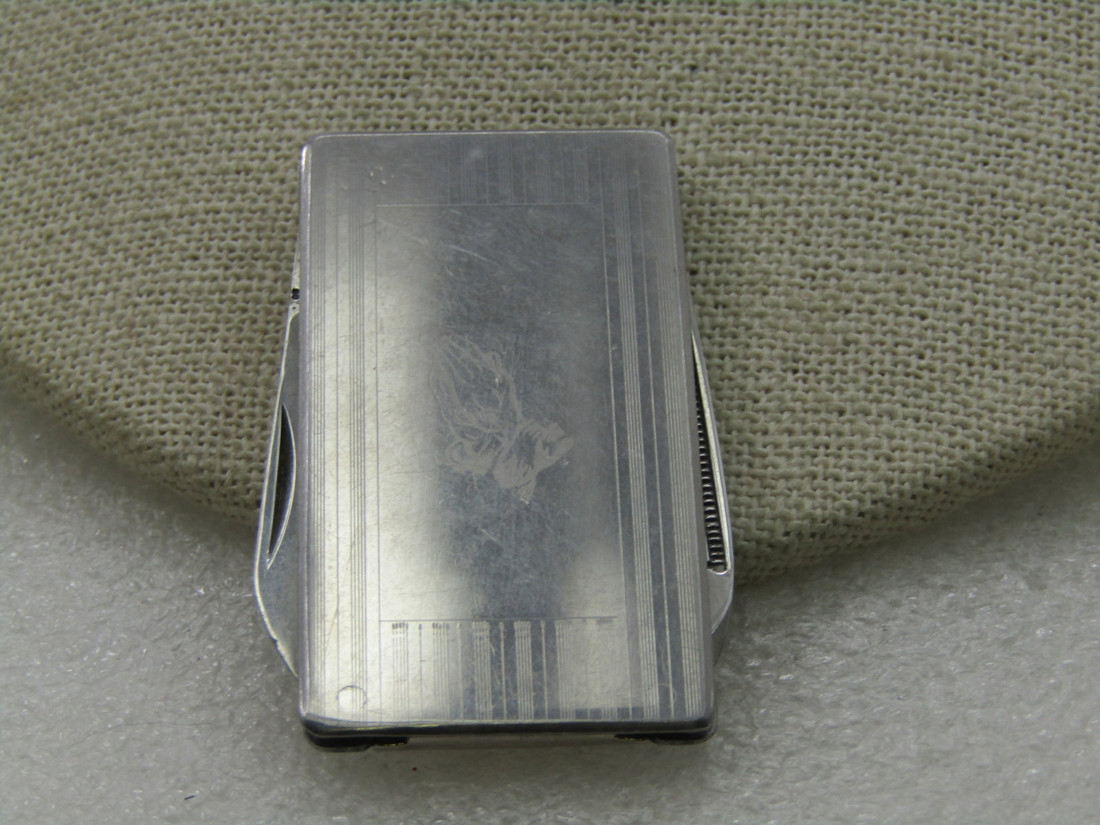 Vintage Praying Hands Pocket Knife & Money Clip (1 of 6)