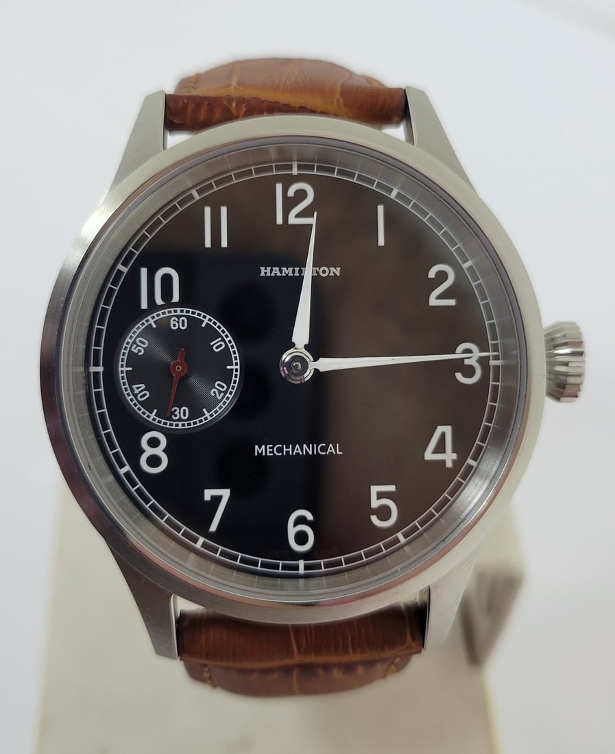 Men's S/Steel High Grade HAMILTON Winding Watch Cal 917 Re-Cased* Black DIAL: Vintage Mens S/Steel High Grade HAMILTON Winding Watch Cal 917 Re-Cased* Black Dial?* EXLNT* SERVICED??? This Men's Hamilton watch is USA-made. Great present for yourself or someone you love, as well 