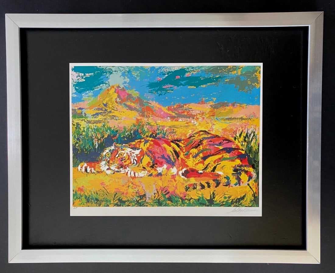 LeRoy Neiman "Tiger" Signed Pop Art Mounted and Framed: Beautiful and Scarce Original 1991 Print After Leroy Neiman " Tiger " Signed on the Plate This piece is mounted on a 11 x 14 in. black acid free premium black board. Framed covers an area of 15x12in.