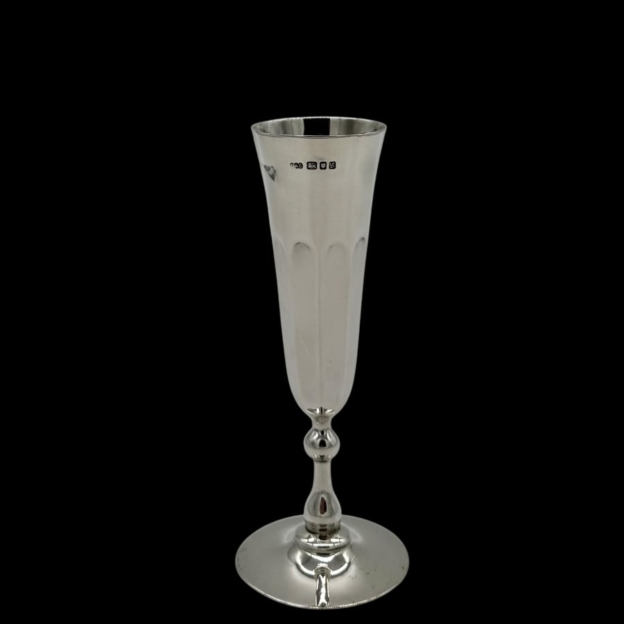 Mid 20th Century Modern Sterling Silver Pair Champagne Flutes London 1961 LAG - 4