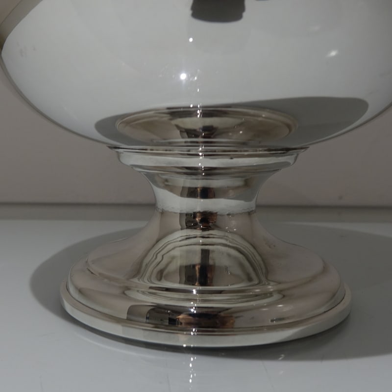 19th Century Antique Victorian Silver-Plate Rose Bowl on Stand Circa 1890 Walker & Hall - 10