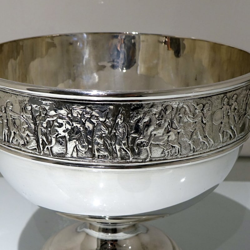 19th Century Antique Victorian Silver-Plate Rose Bowl on Stand Circa 1890 Walker & Hall - 8