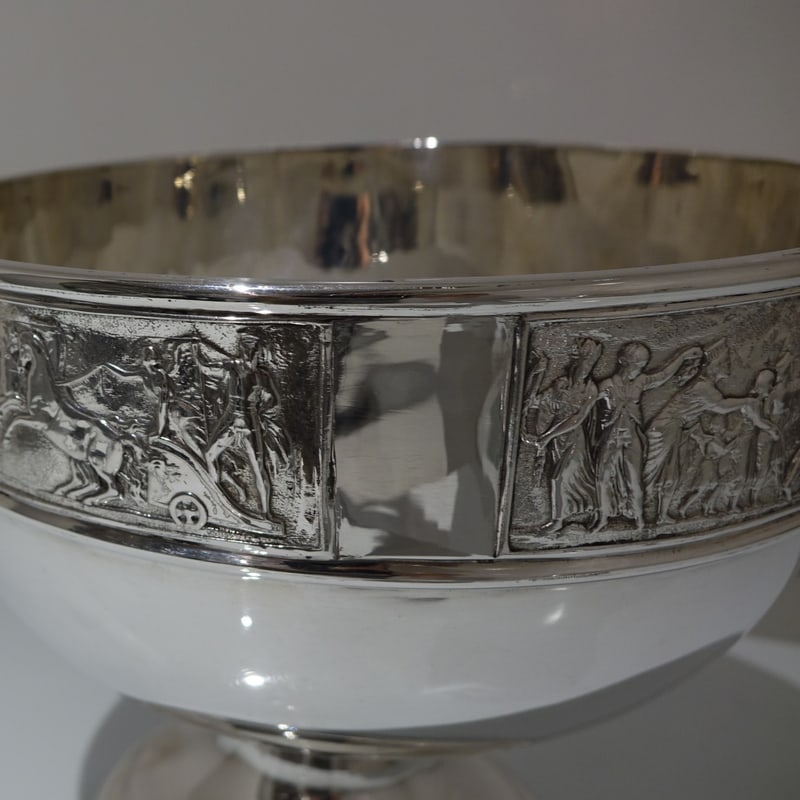 19th Century Antique Victorian Silver-Plate Rose Bowl on Stand Circa 1890 Walker & Hall - 9
