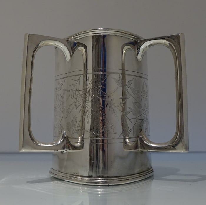Early 20th Century Antique Edwardian Silver-Plate Large Cup Circa 1900 Henry Atkins: Title:Early 20th Century Antique Edwardian Silver-Plate Large Cup Circa 1900 Henry Atkins Description:Description A very rare and extremely stylish triangular shaped cornered three handled cup with a