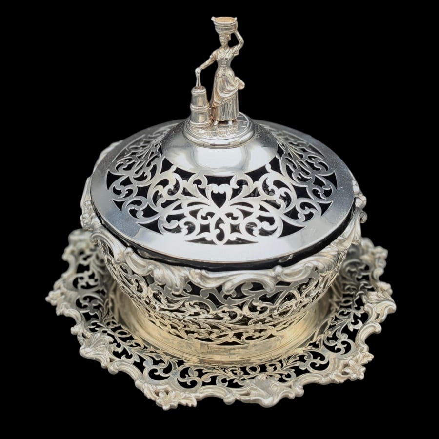 Mid 19th Century Antique Victorian Large Silver Conserve Dish London 1841 Barnard Family - 3