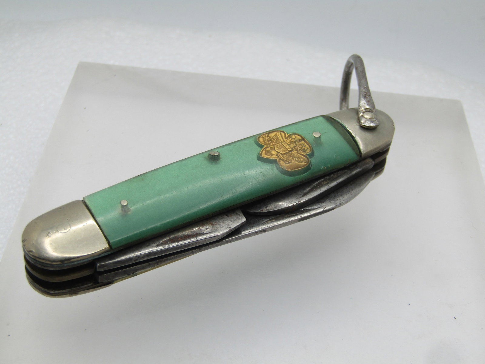Vintage Girl Scout Pocket Knife & Can Opener , 1948's-1970's: Title: Vintage Girl Scout Pocket Knife & Can Opener , 1948's-1970's Description: Vintage Girl Scout Pocket Knife & Can Opener , 1960's-1970's. Kutmaster official pocket knife and can opener of the Gir