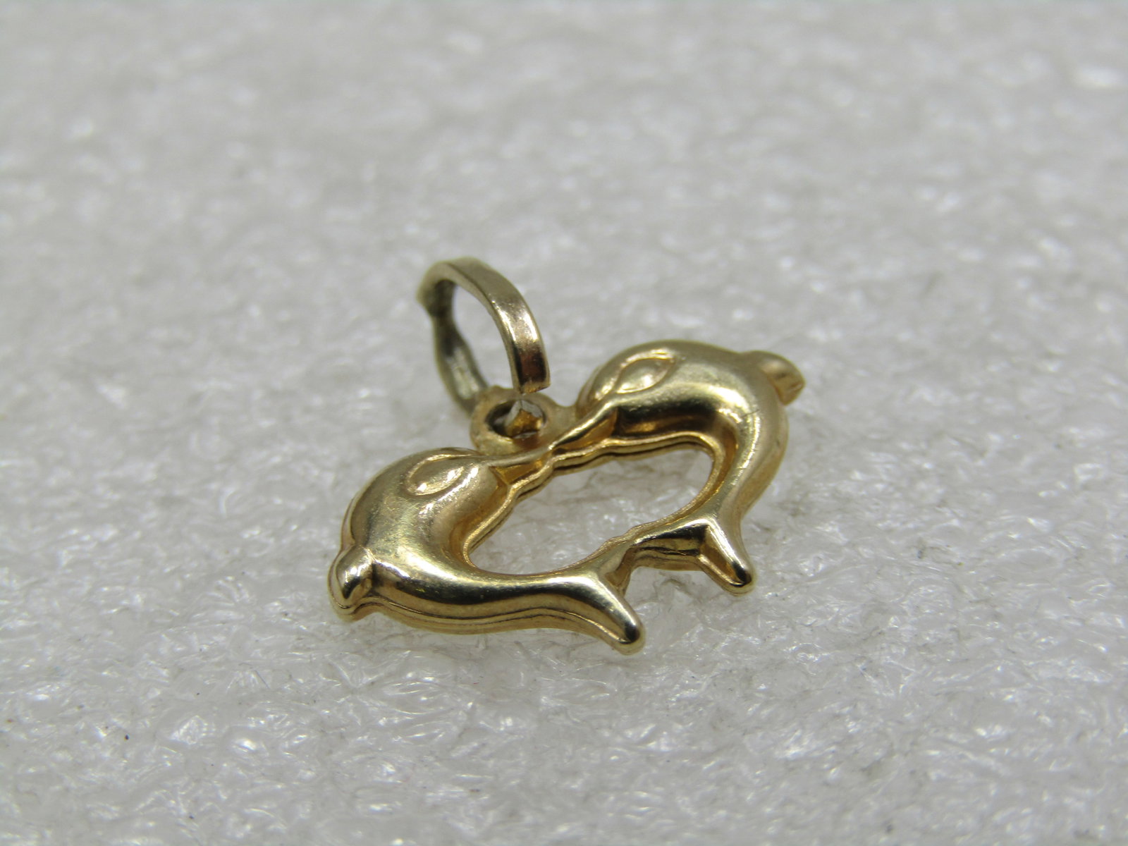 Vintage 14kt Dolphins Heart Charm, 15mm by 10.5mm - 3