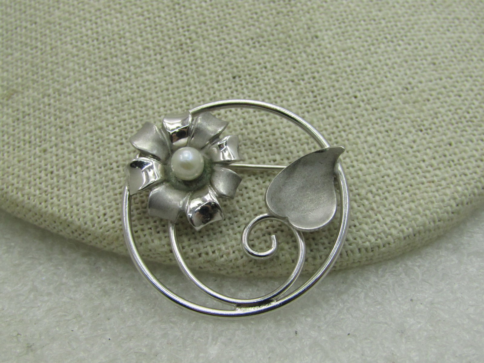 Vintage Sterling Silver Floral Brooch, Circle, 1.25", 1960's Signed NL, 1960'S, (1 of 6)