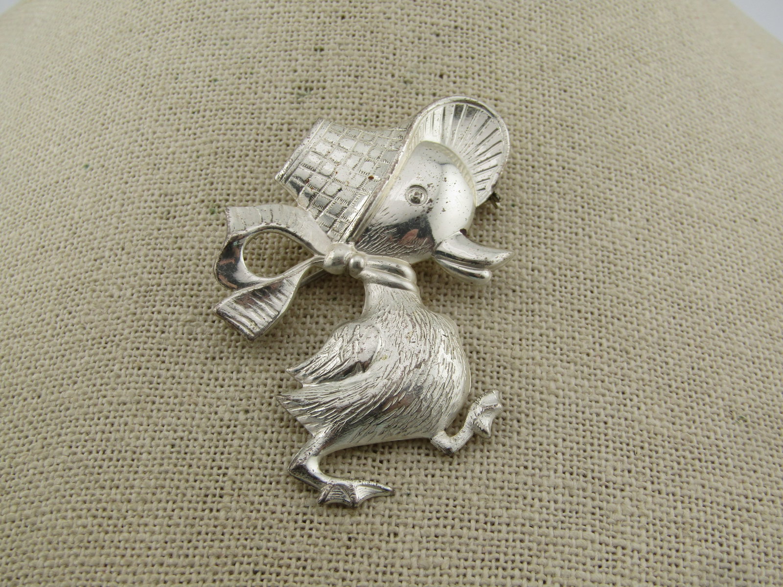 Vintage Pressed Metal Duck with Bonnet Brooch, 1940's-1950'S (1 of 5)