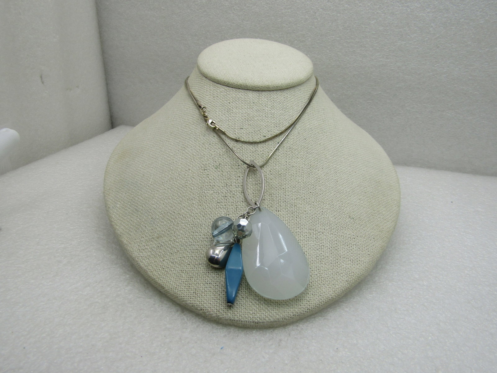 Vintage Acrylic Beaded Necklace on 24" Snake Chain - 3