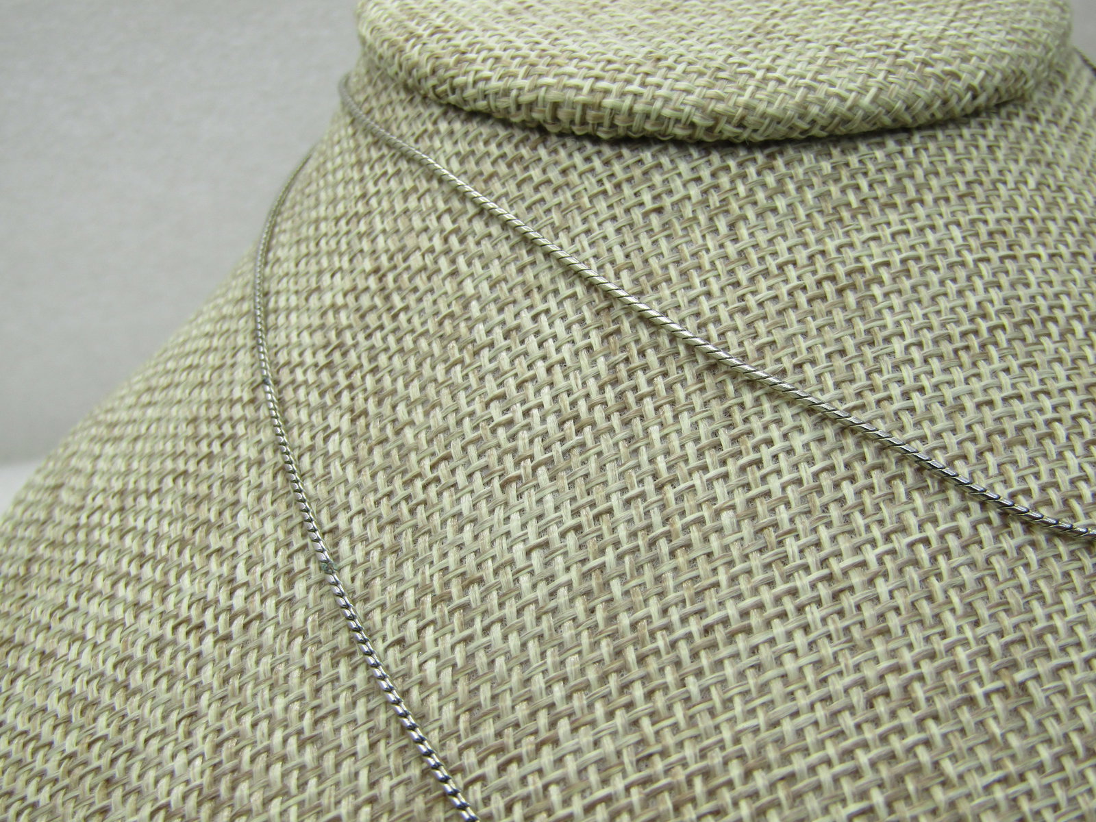 Vintage 30" Silver Tone Snake Chain, Round. 1960's-1970's, NL - 4