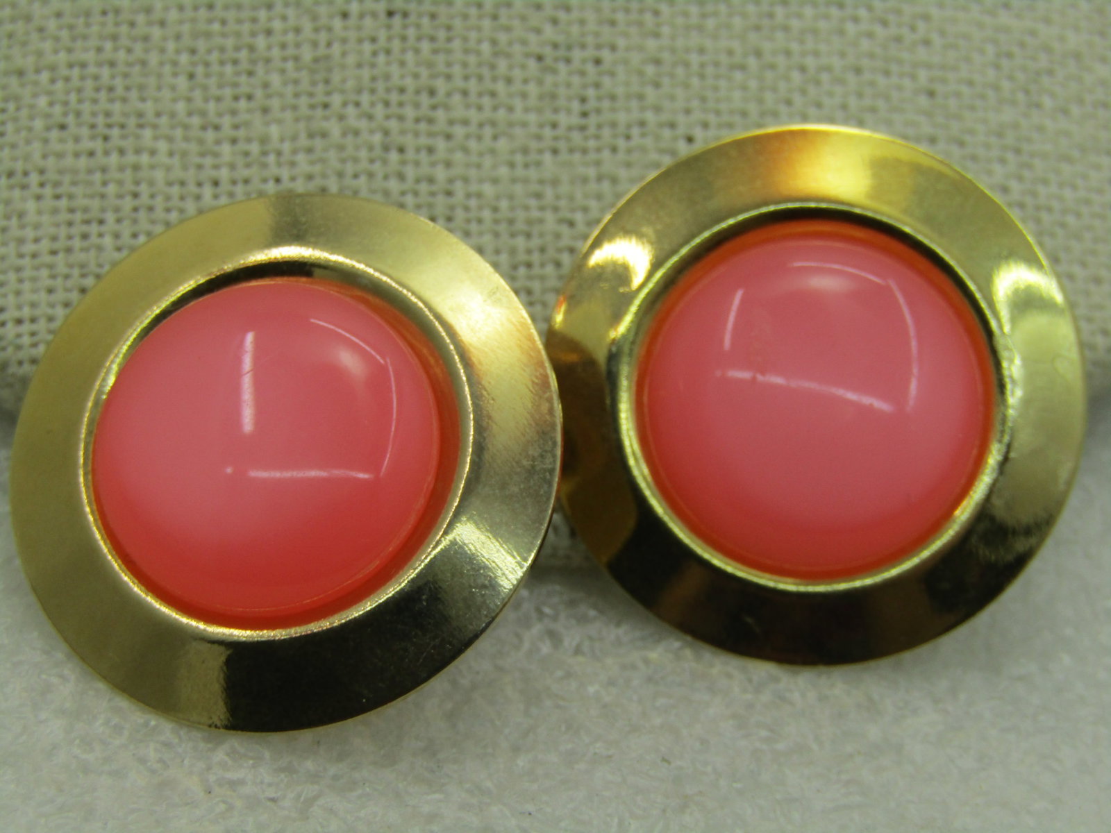 Vintage Orange Lucite Clip Earrings, 1960's-1980's, 1.25", Gold Tone - 2