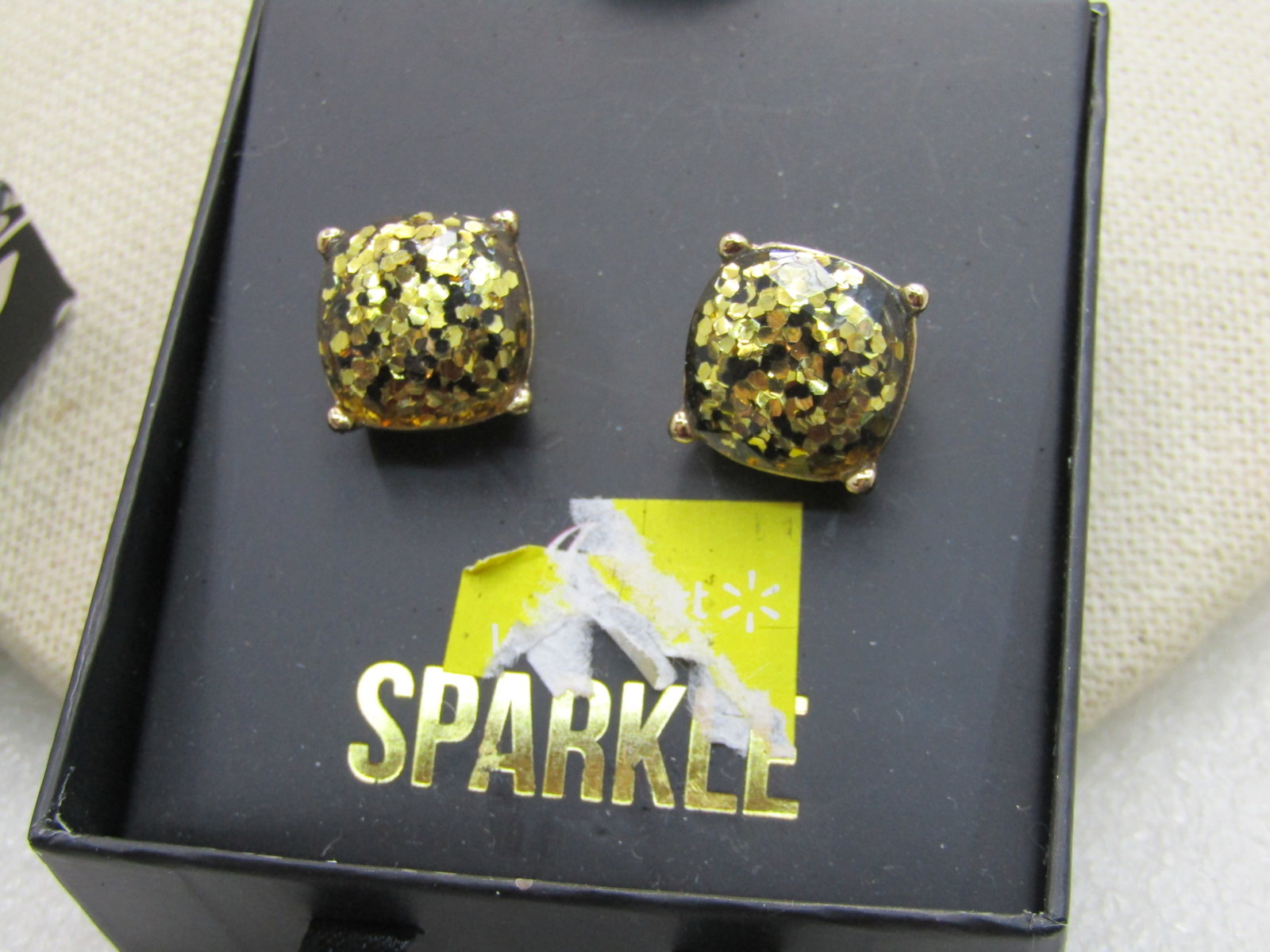 Vintage Black & Gold Glitter Stud Earrings, Pierced, in Original Box - 3