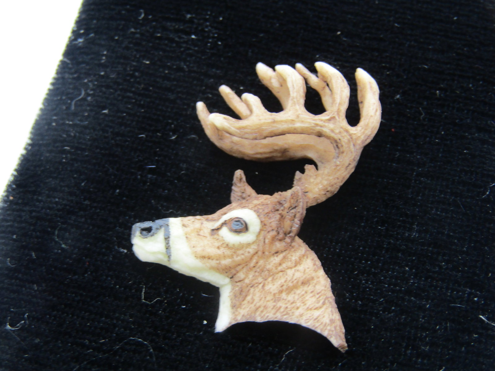 Vintage Carved Deer Buck Head Tack Pin , by Antler Art, Danville, PA - 3
