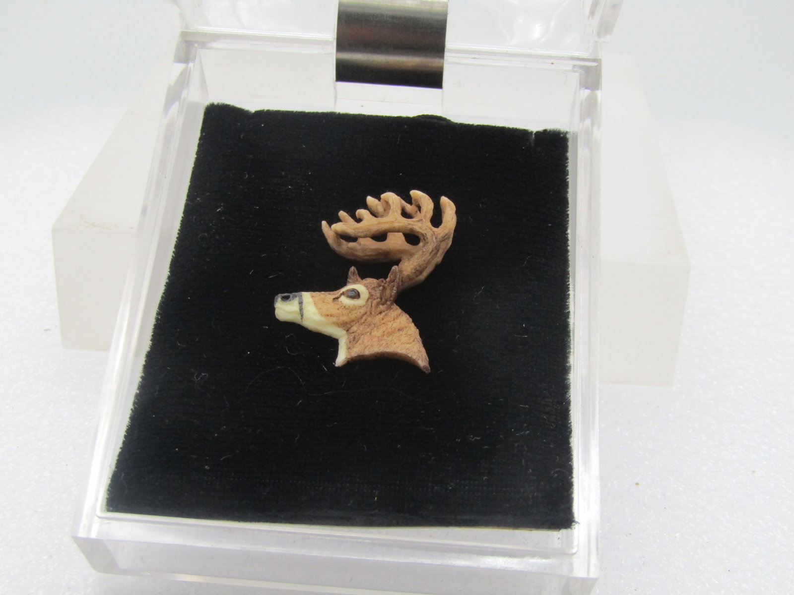 Vintage Carved Deer Buck Head Tack Pin , by Antler Art, Danville, PA - 4
