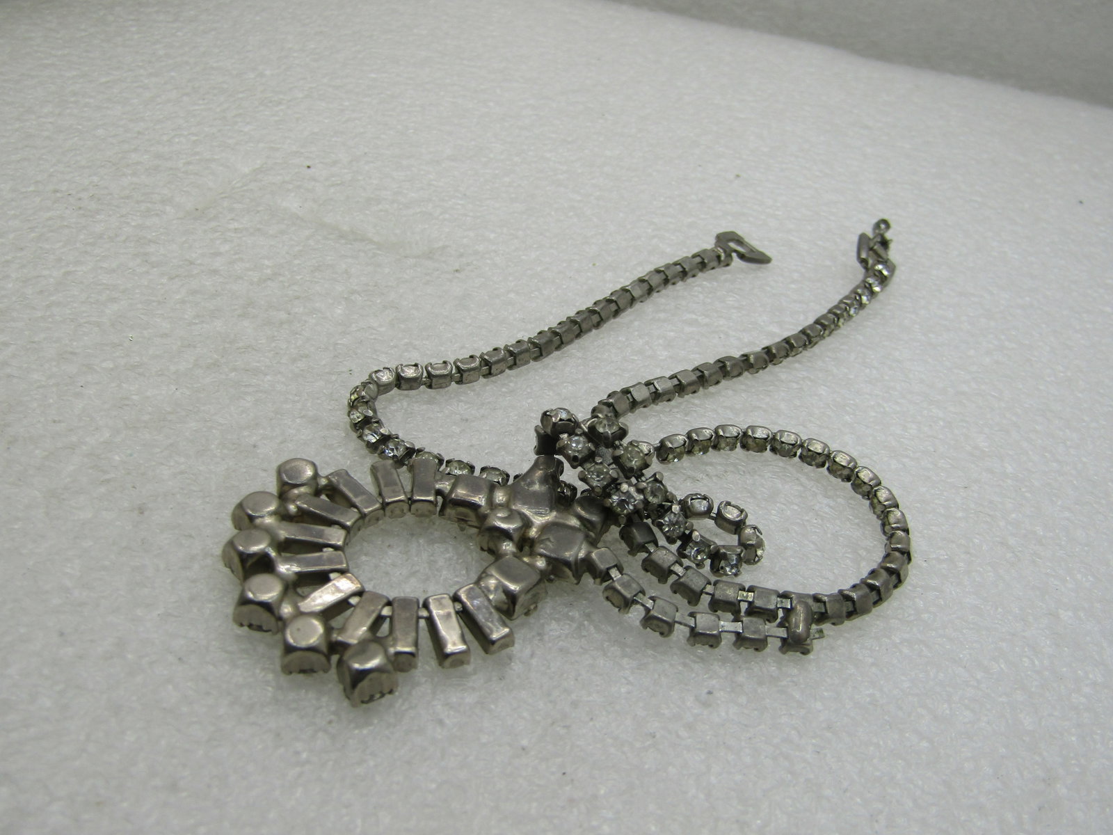 Vintage Art Deco Rhinetone Bib Necklace, 15", Silver Tone - 7