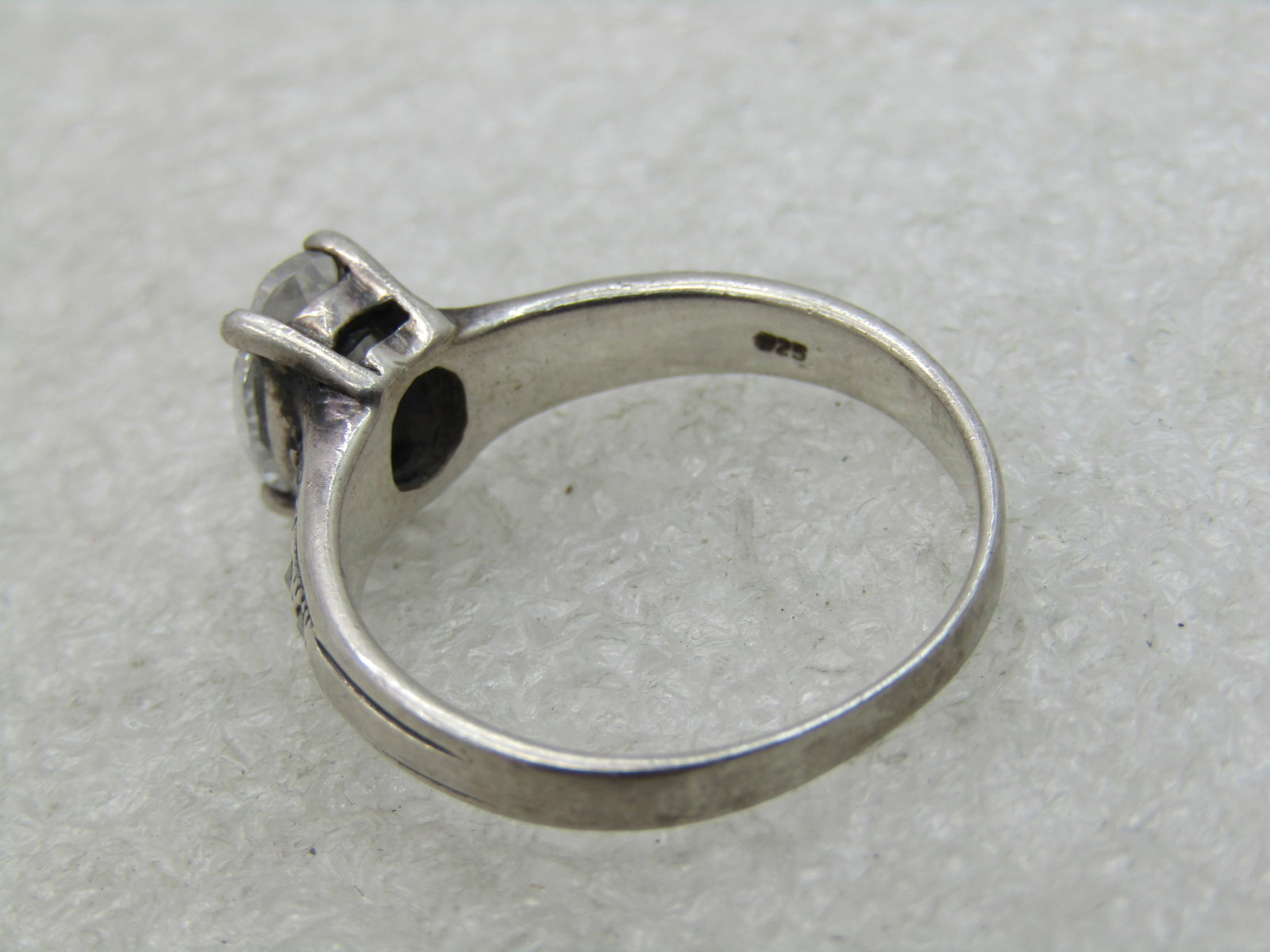 Vintage Sterling Silver Clear Stone & Marcasite Ring, Sz. 8 - 4
