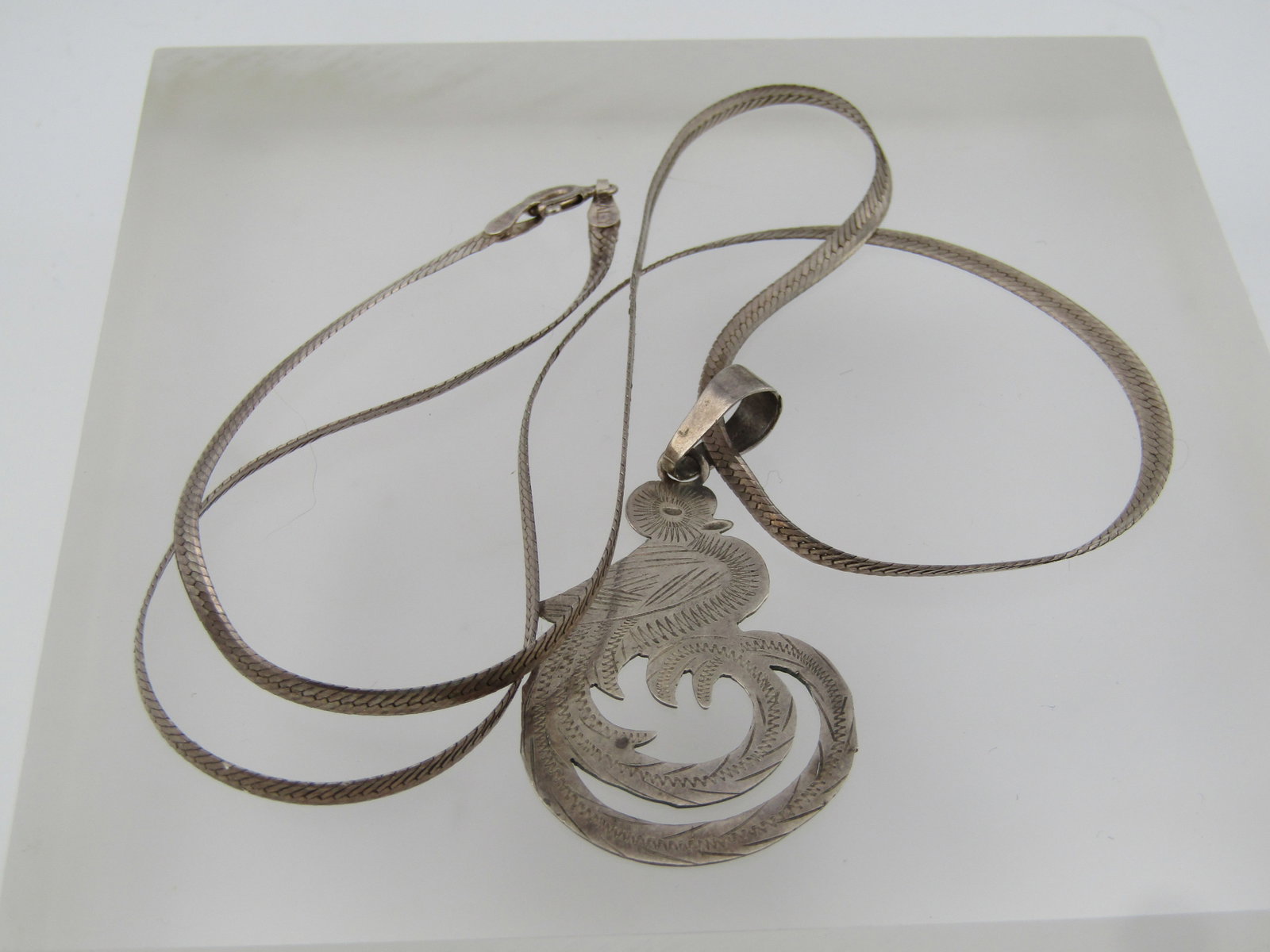 Vintage Sterling Mexican Quetzal Bird Pendant on 20" Herringbone Chain, 1970's-1980's - 6