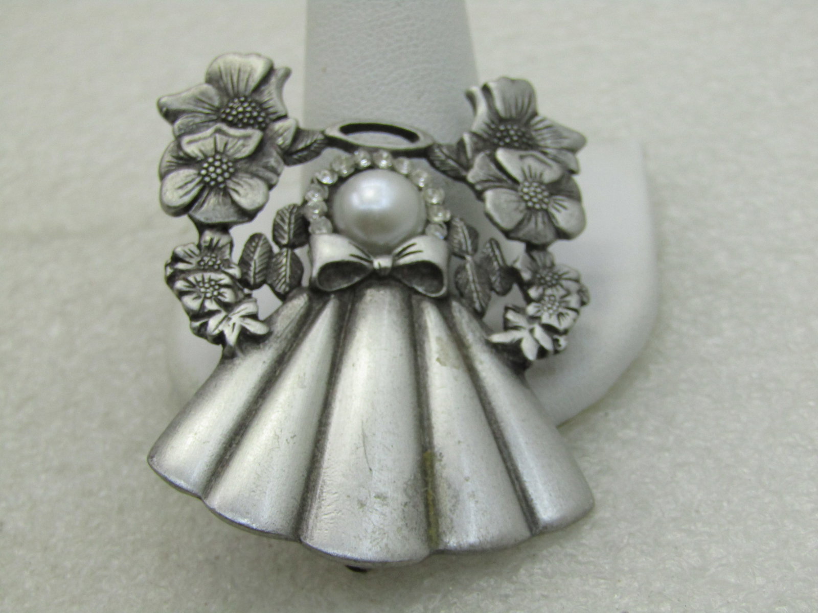 Vintage Pewter Angel Brooch by Jane, hand signed Jane, 2" (1 of 4)