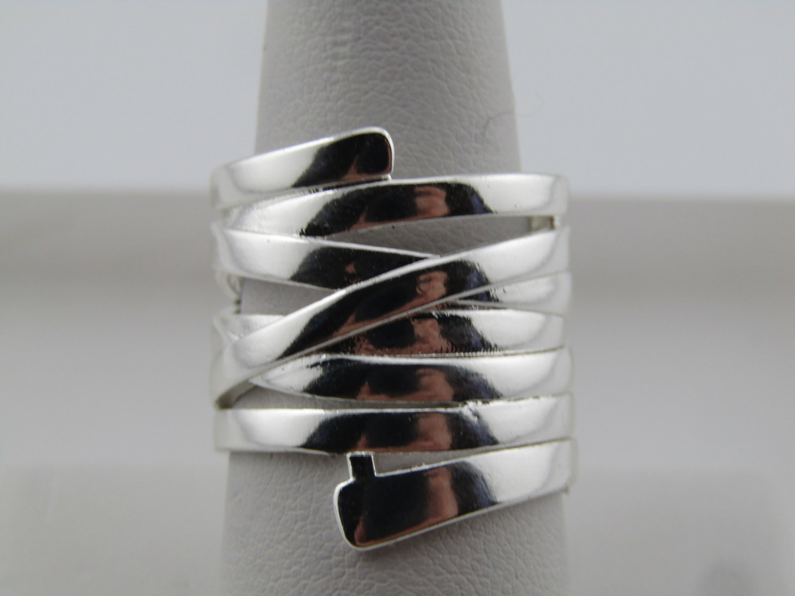 Silver Tone Long Wrapped Mod Ring, Sz. 9, 1990's (1 of 6)
