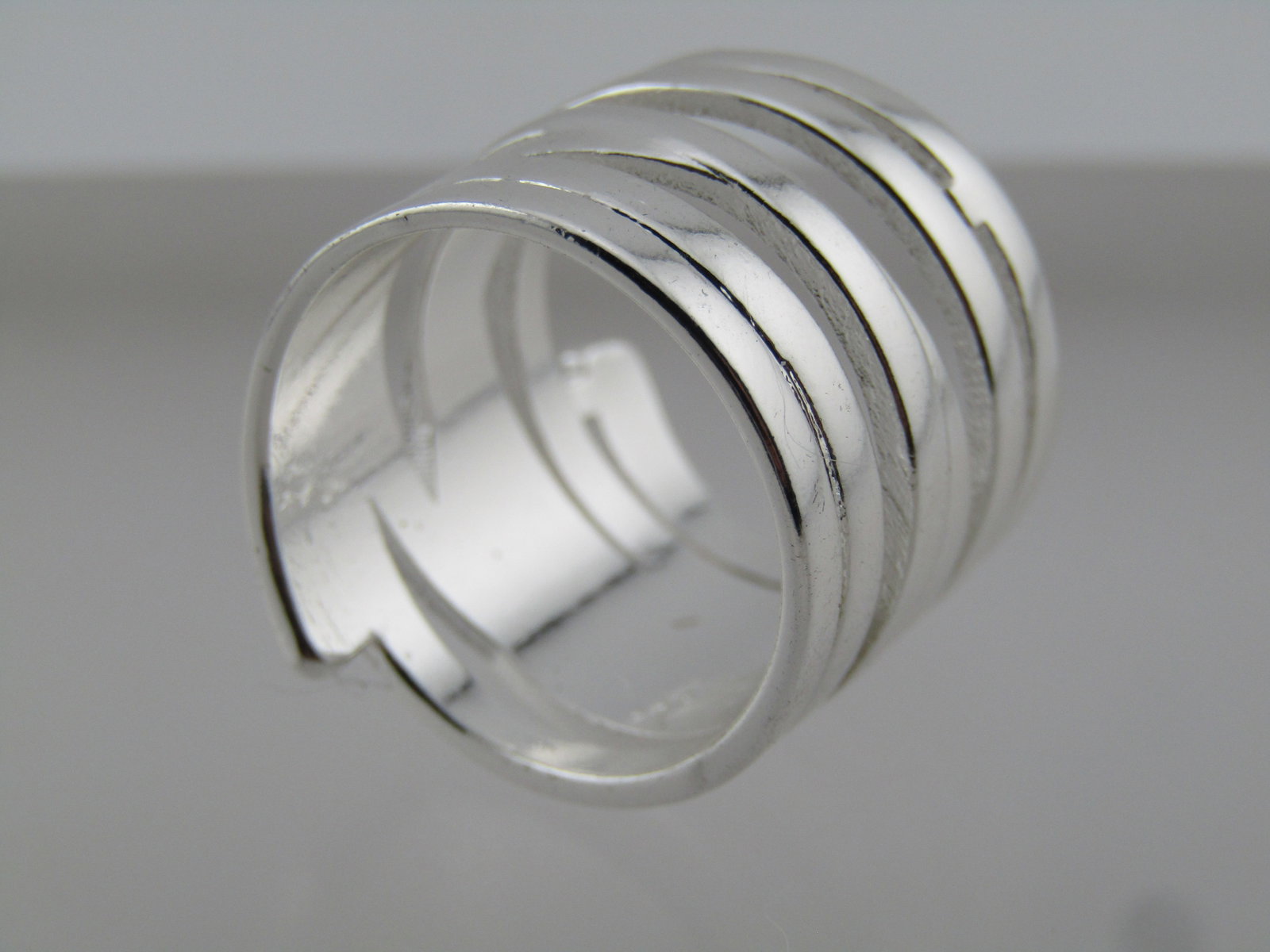 Silver Tone Long Wrapped Mod Ring, Sz. 9, 1990's - 4