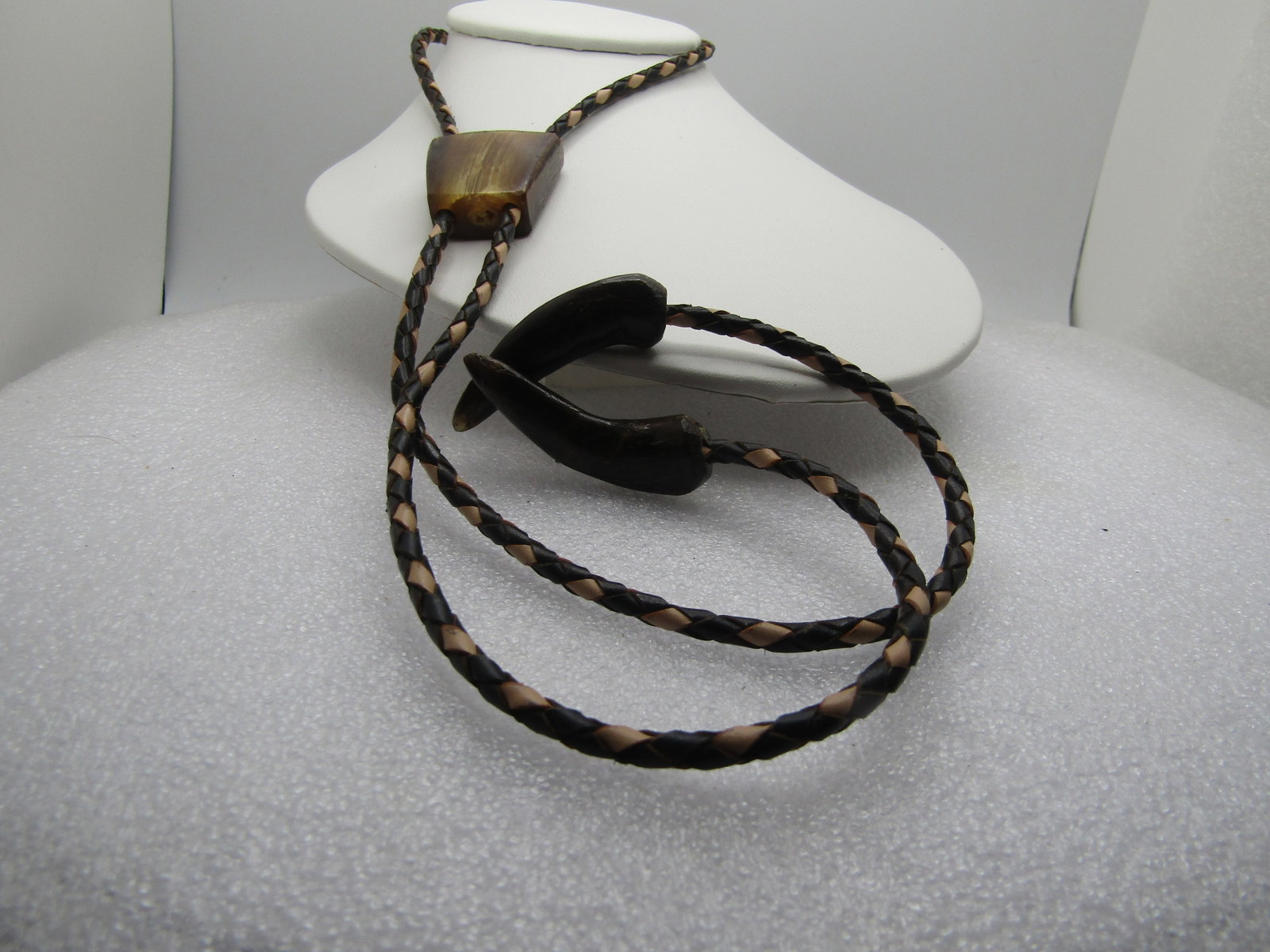 Vintage Polished Horn/Antler Bolo Tie with Horn End Caps, Mid-Century 38", Southwestern (1 of 8)
