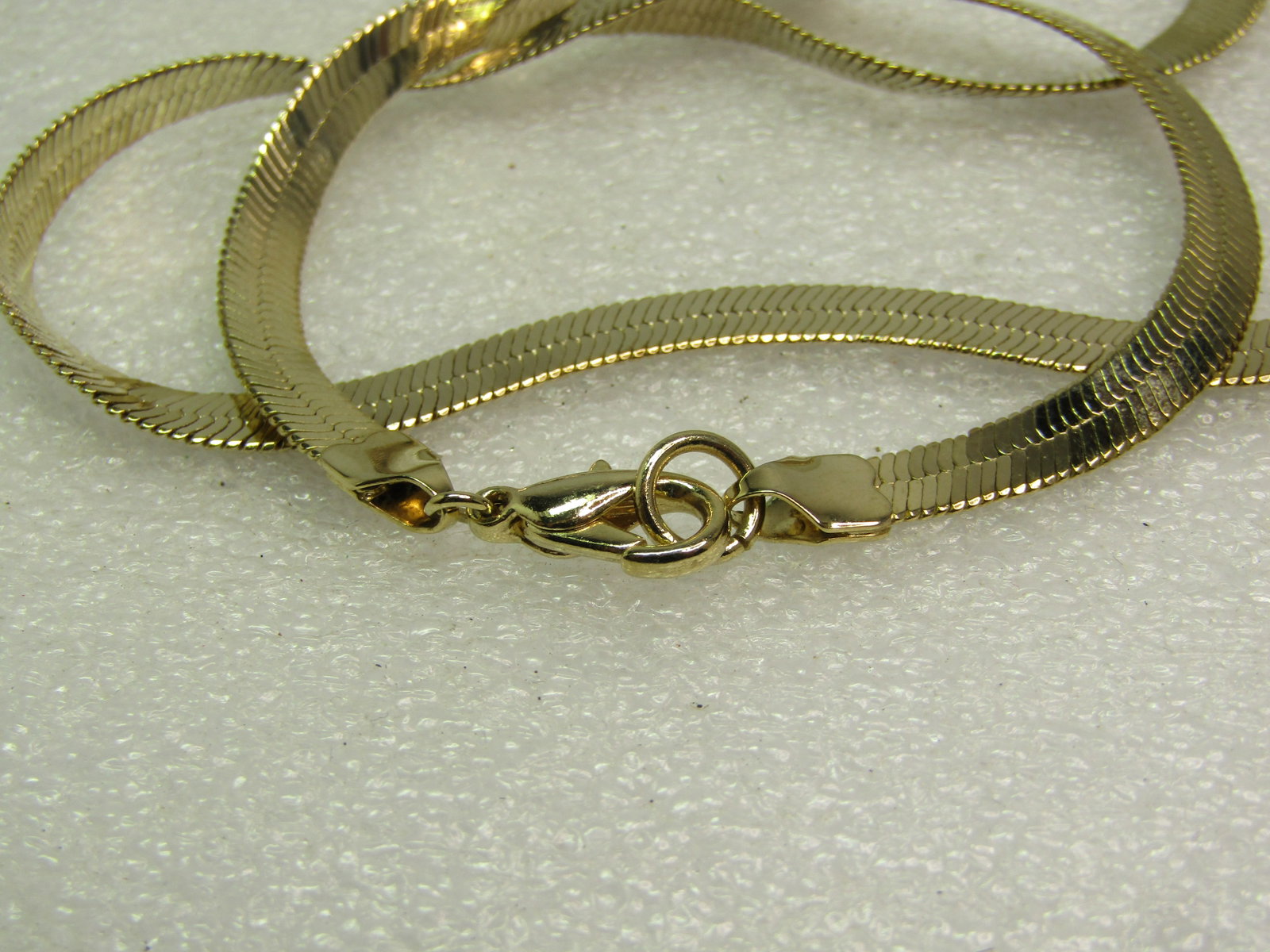 Vintage Gold Tone Herringbone 30" Necklace, 5mm, 1980's-1990's - 6